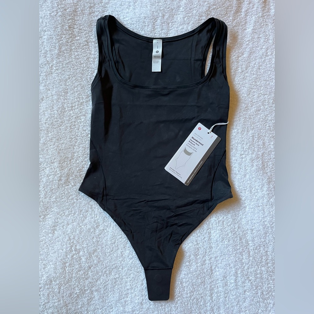 Lululemon Wundermost thong Squareneck Black Bodysuit Small